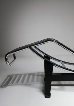 Compasso - Chaise Longue by Le Corbusier, Jeanneret and Perriand for Cassina