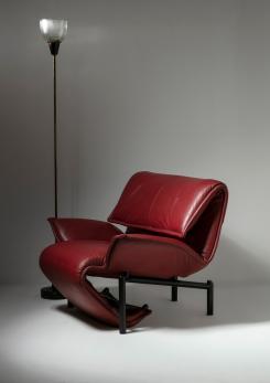 Compasso - Pair of "Veranda" Leather Lounge Chairs by Vico Magistetti for Cassina