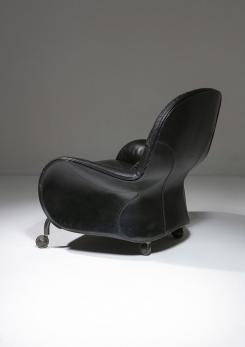 Compasso - "Lousiana" Lounge Chair with Ottoman by Vico Magistretti for De Padova Compasso - "Lousiana" Lounge Chair with Ottoman by Vico Magistretti for De Padova