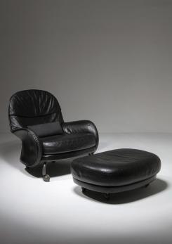 Compasso - "Lousiana" Lounge Chair with Ottoman by Vico Magistretti for De Padova