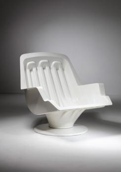 Compasso - "Nike" Longue Chair by Richard Neagle for Sormani