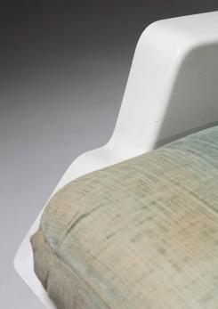 Compasso - "Nike" Longue Chair by Richard Neagle for Sormani