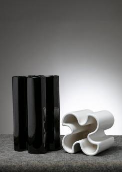 Compasso - Pair of Ceramic Vases by Bettonica Gabbianelli