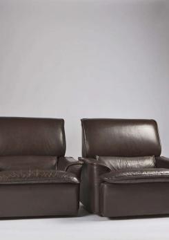 Compasso - Pair of "Navona" Armchairs by Achille and Pier Giacomo Castiglioni for Zanotta Compasso - Pair of "Navona" Armchairs by Achille and Pier Giacomo Castiglioni for Zanotta